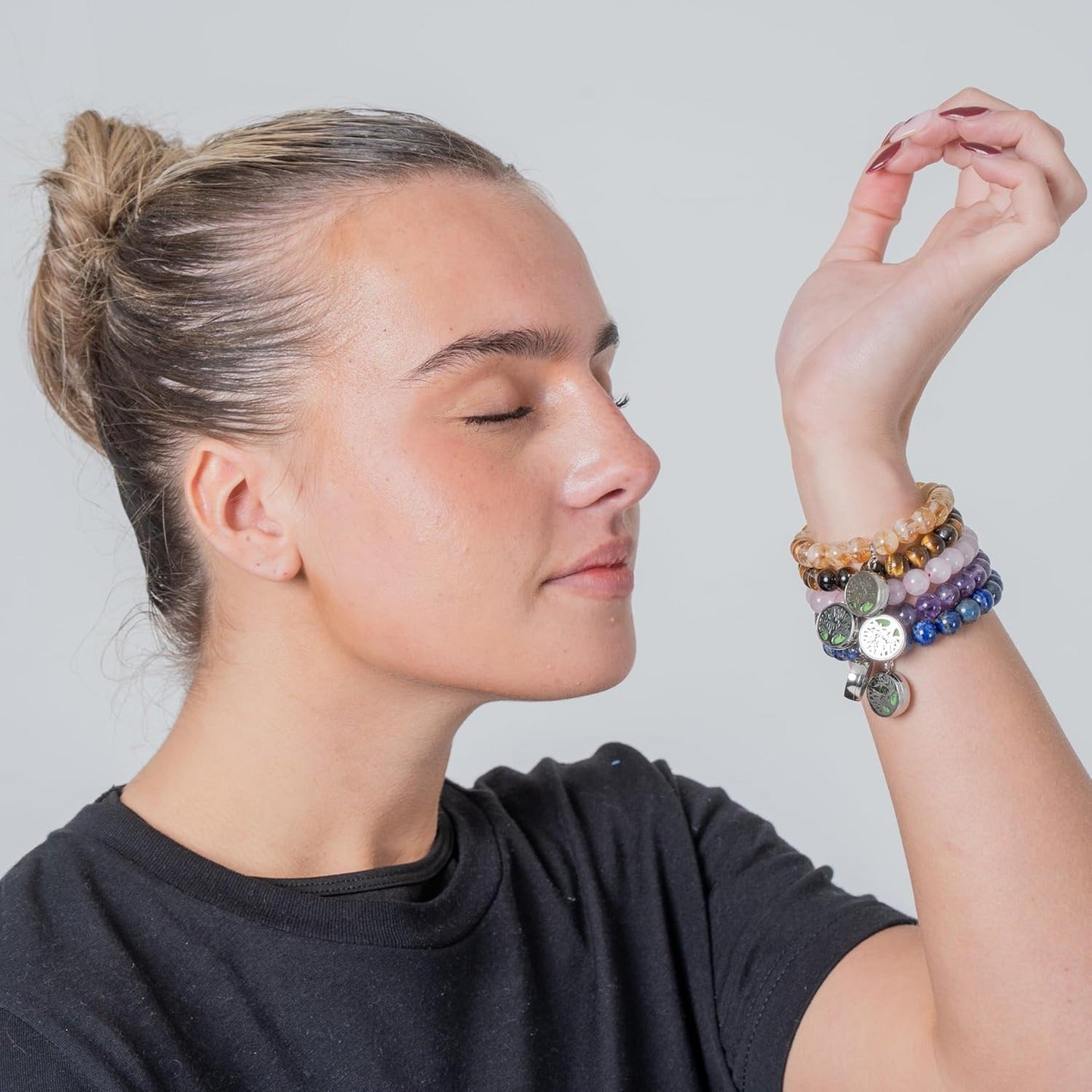 Adieu les diffuseurs encombrants : La nouvelle méthode 2026 pour profiter de vos huiles essentielles 🌿✨